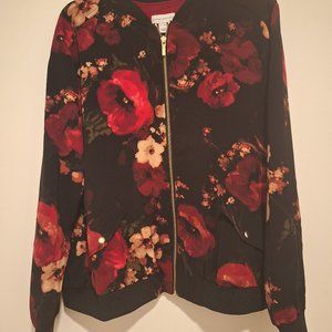 Susan Graver XL Stunning Floral Print Dressy. Wind Breaker  Jacket